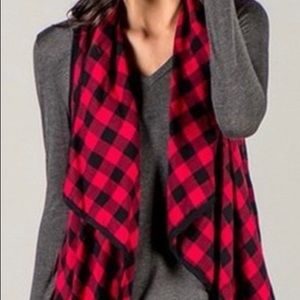 New w/o . Size 2XLRed buffalo plaid vest.